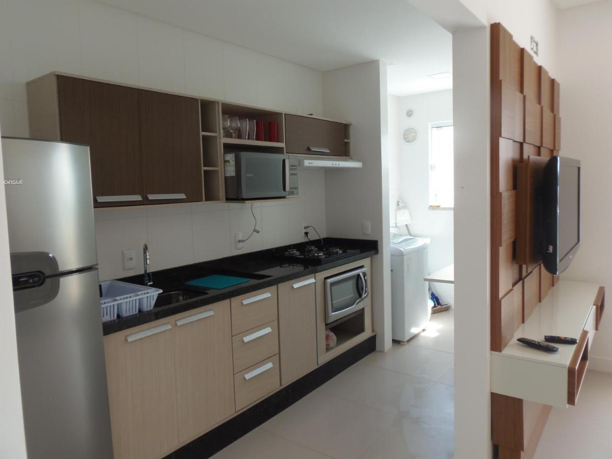 Temporadabombinhas 2 Suites ภายนอก รูปภาพ